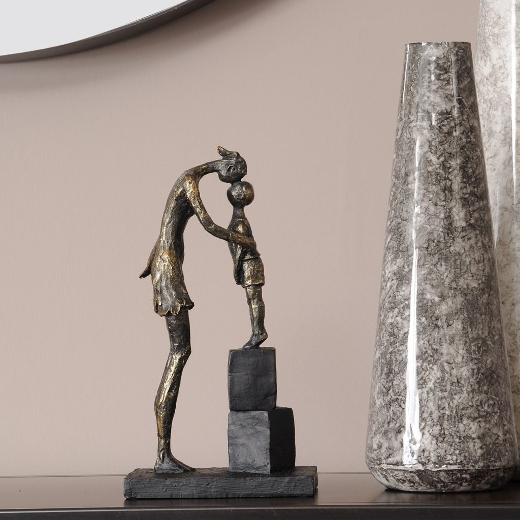 'Loving' sculptures