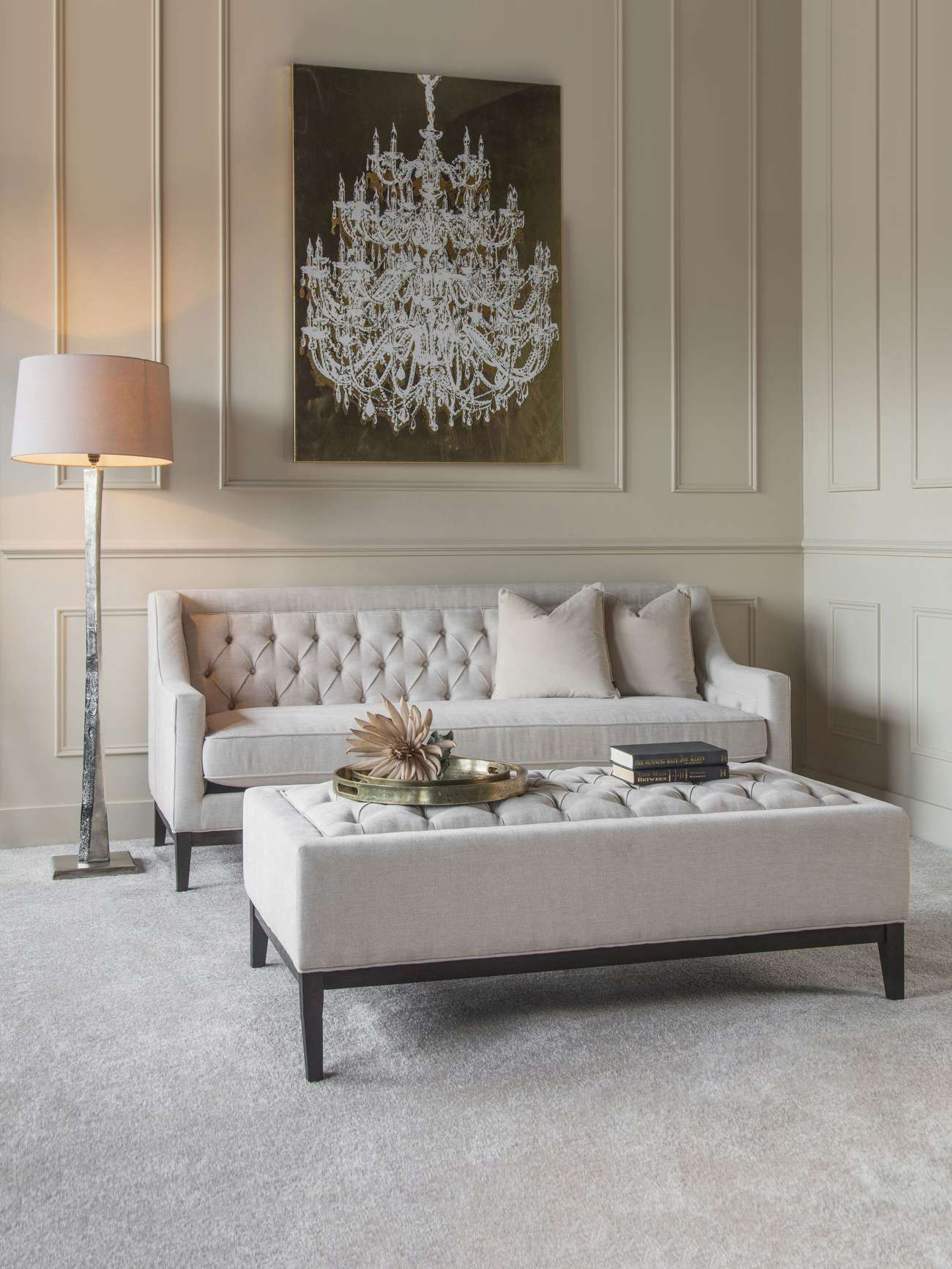 'Chandelier' wall canvas