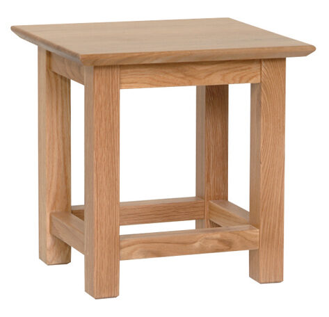 Classique Oak Side Table