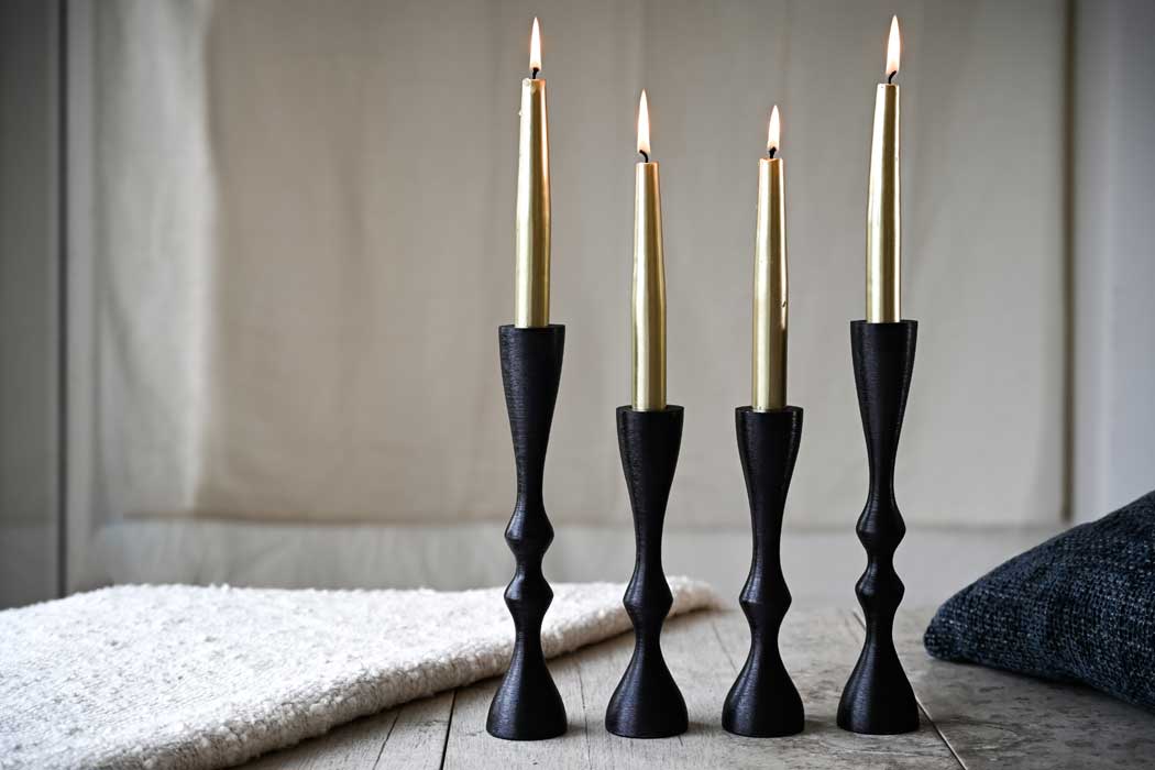 'Slinky' candle holder (medium)