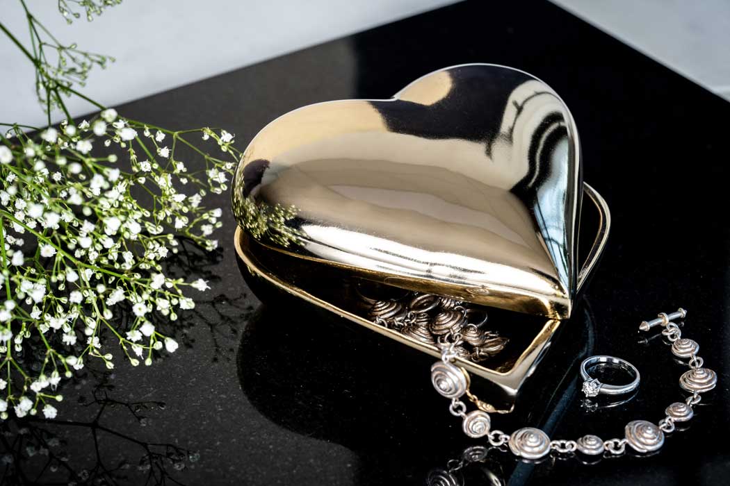 Heart Trinket dish (medium)