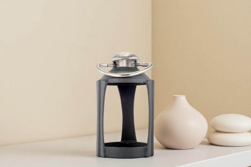 Contemporary candle Lantern (medium)