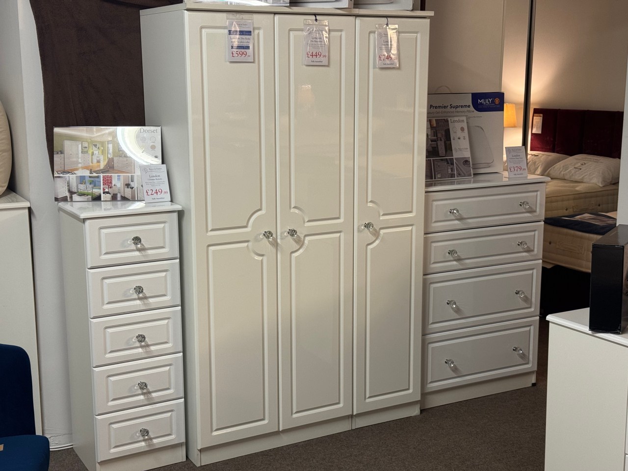 London 29in Robe with 15in plain robe