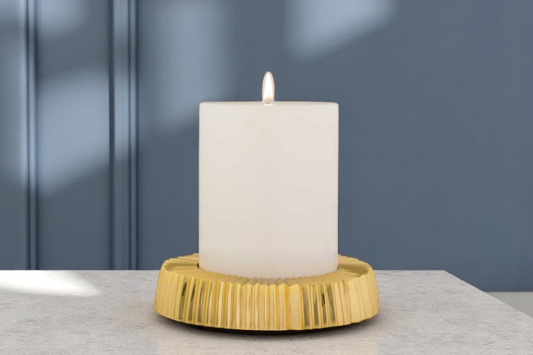Art Deco round pillar candle holder